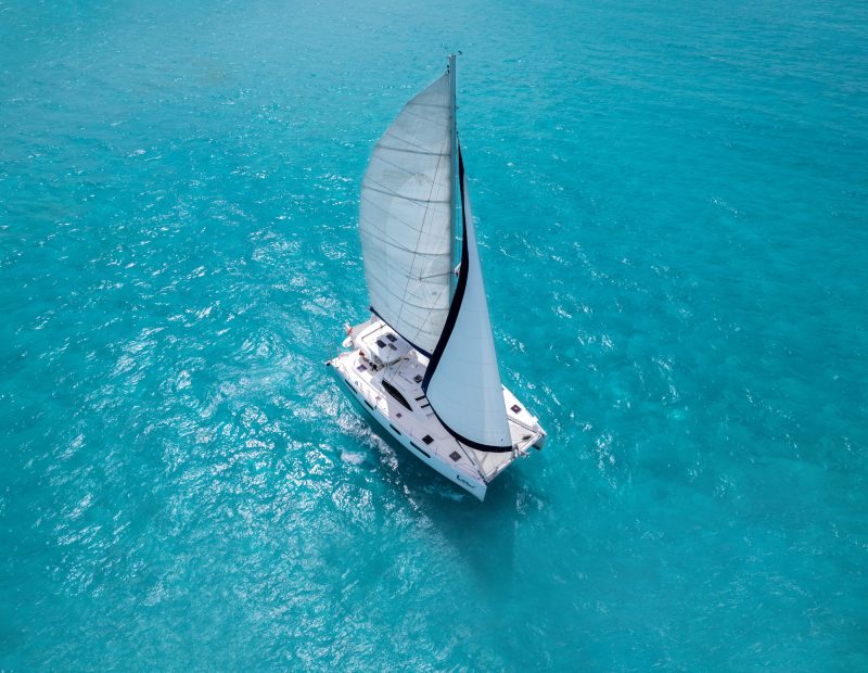 Luxury-Sailing_03